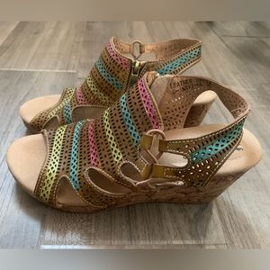L'Artisete Spring Step Irvana Wedge Sandal.
